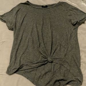 Knotted T shirt